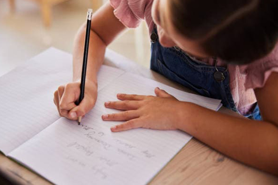 How AI Feeds Keep You Updated on New Web Papers